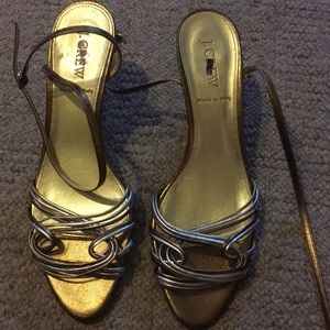 NWOT strappy sandals